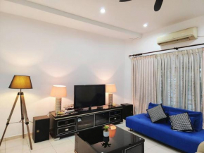 10min to IPOH town GEMILANG TAWAS 4br4bath 14pax